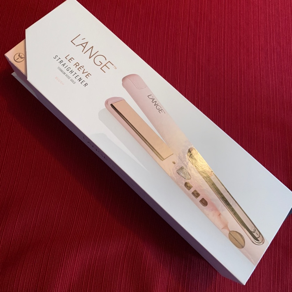 L’ange Le Reve Flat Iron